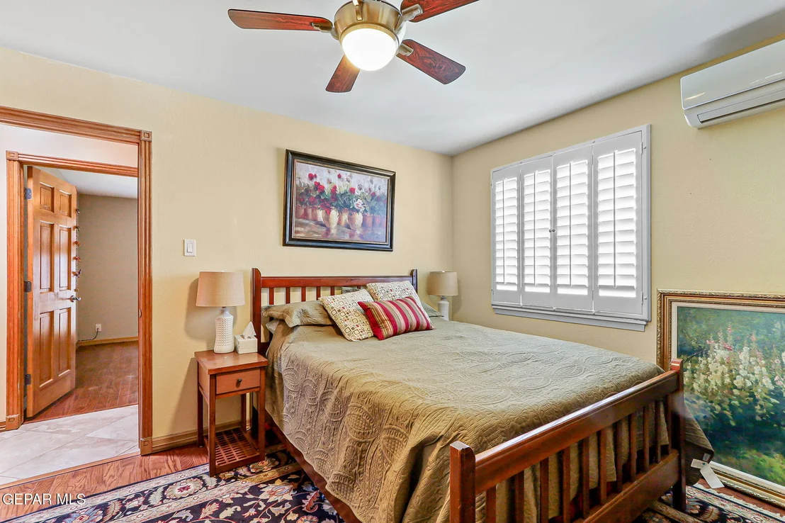 Photo of 5436 LA ESTANCIA Circle
