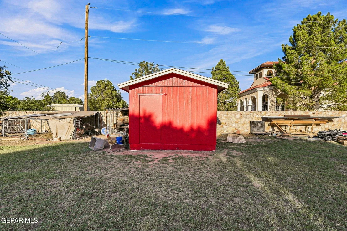 Photo of 125 LA NELL Drive