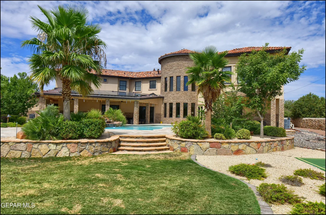 Photo of 4006 ROADSIDE Court