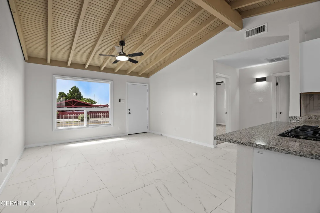 Photo of 919 N CLARK Drive