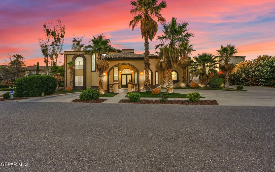 Photo of 605 MEADOW WILLOW Drive