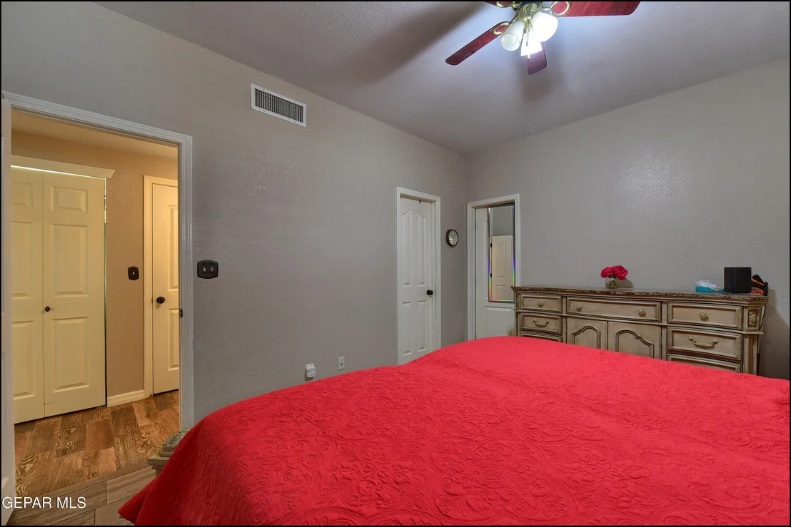 Photo of 11813 DEER GRASS Circle