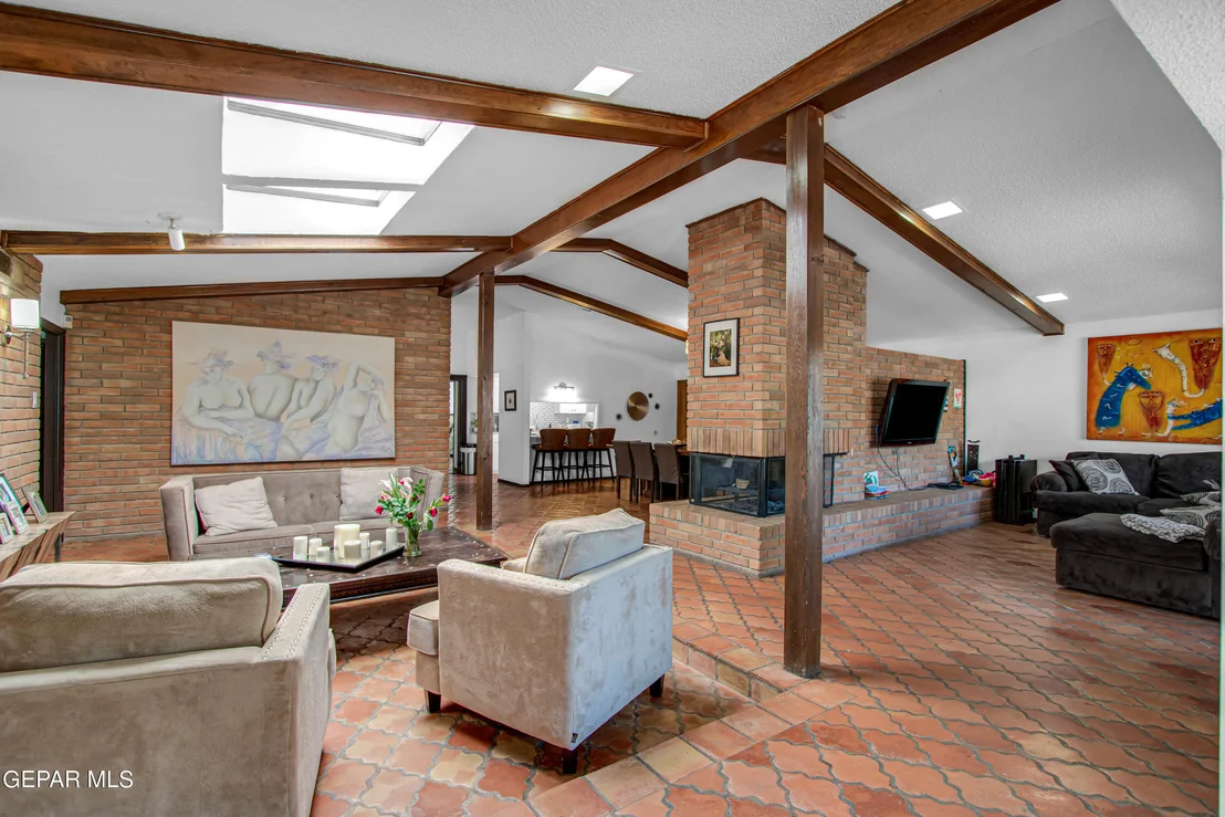 Photo of 5716 OAK CLIFF Drive
