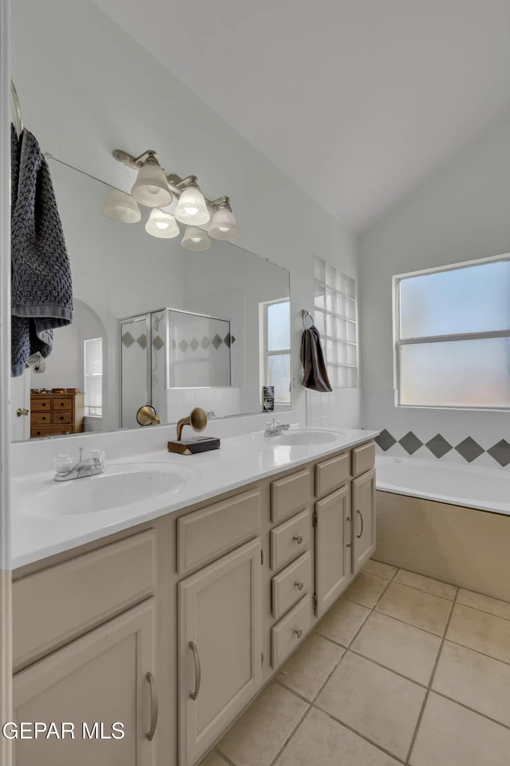 Photo of 4312 JOHN B OBLINGER Drive