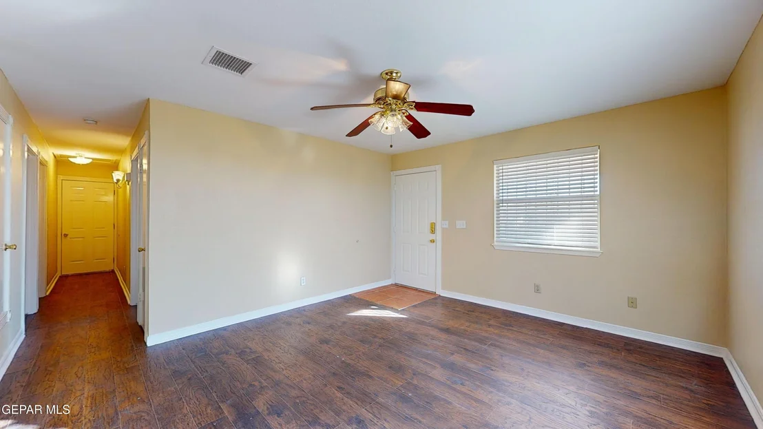Photo of 2607 Elm Street