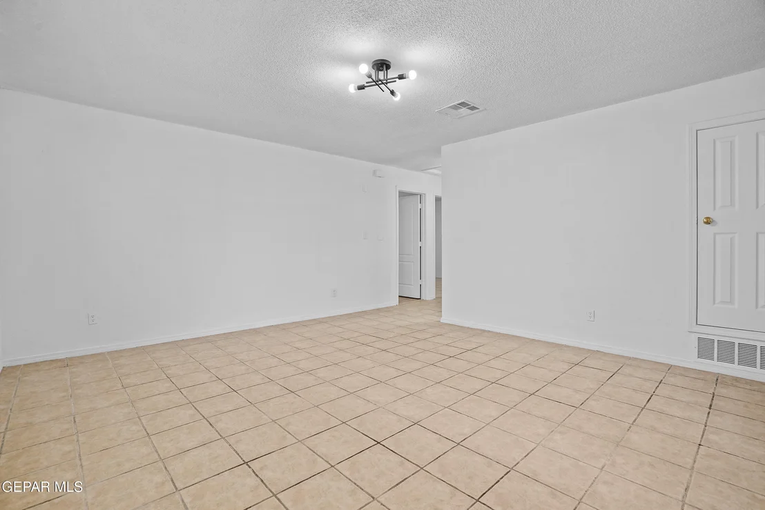 Photo of 11753 BELL TOWER Drive