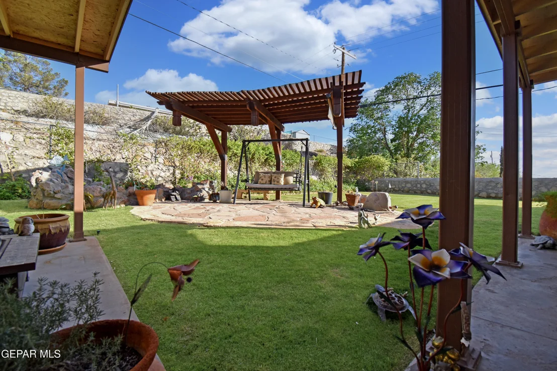 Photo of 224 Lomont Drive