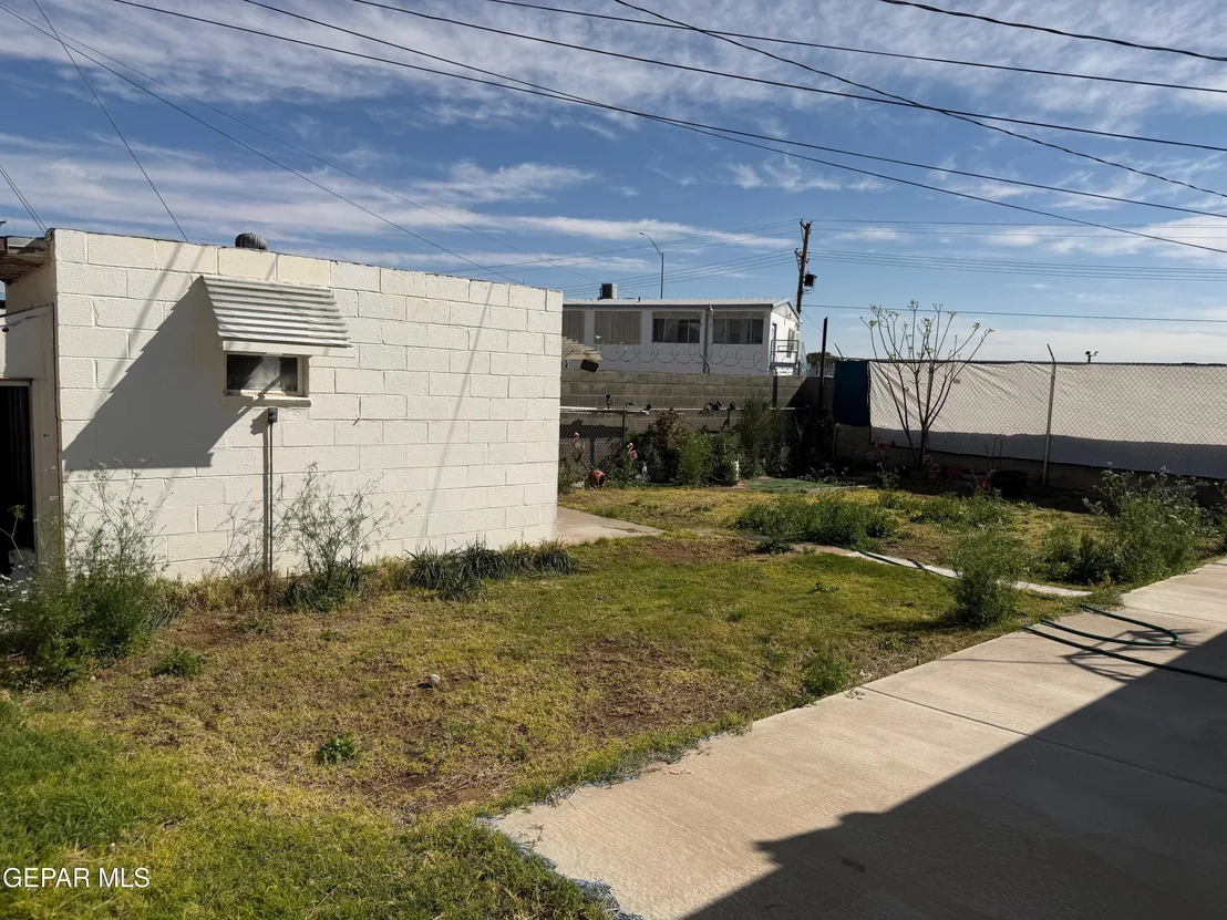 Photo of 1104 CHEYENNE Trail