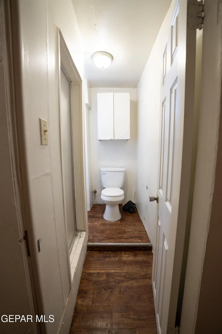 Photo of 521 RANDOLPH Drive