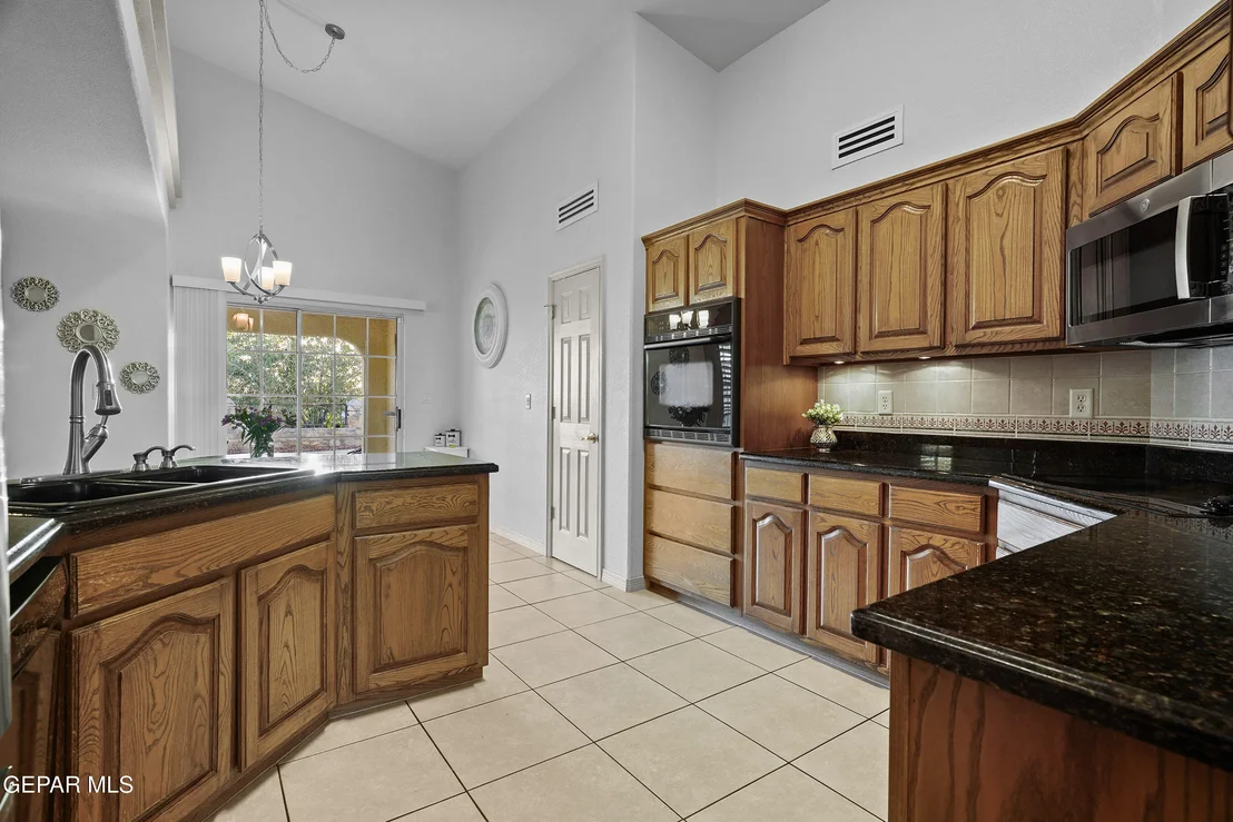 Photo of 1533 Cimarron Ridge Drive