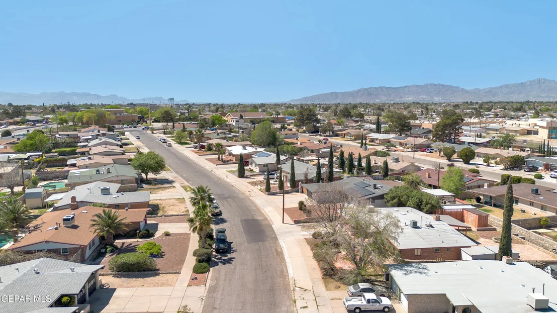 Photo of 10305 ASHWOOD Drive