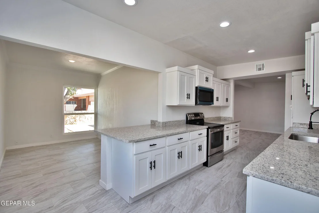 Photo of 5108 Juliandra Avenue