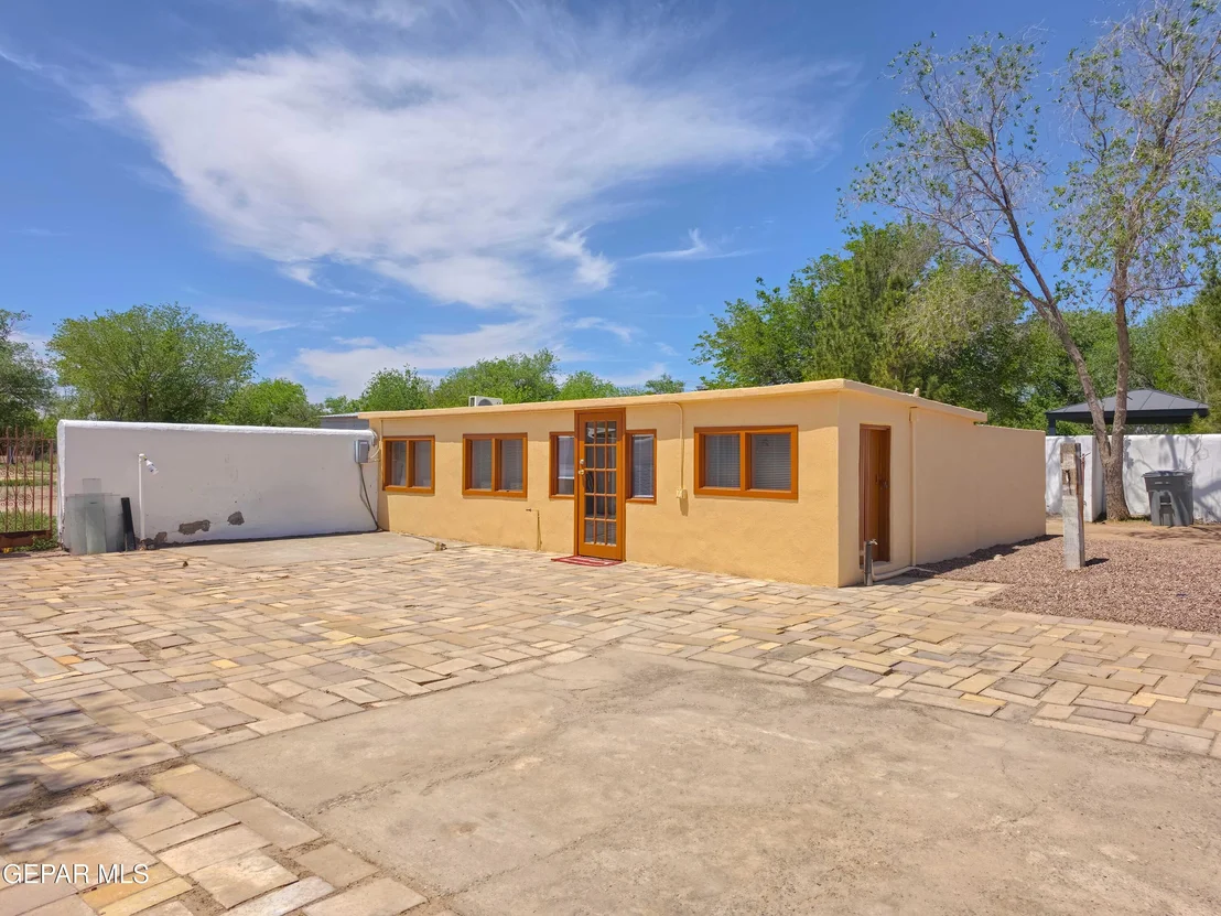 Photo of 4037 EMORY Road