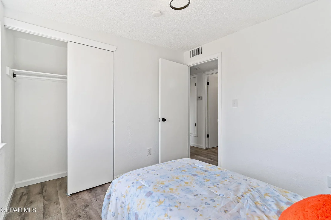 Photo of 8433 INDEPENDENCE Drive