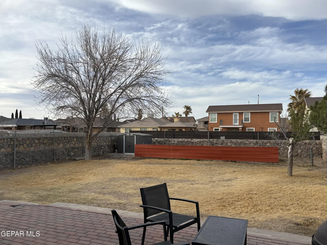 Photo of 337 RIO DULCE Avenue