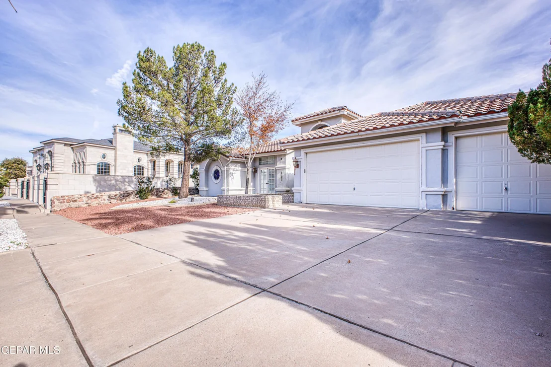 Photo of 6565 Eagle Ridge Drive
