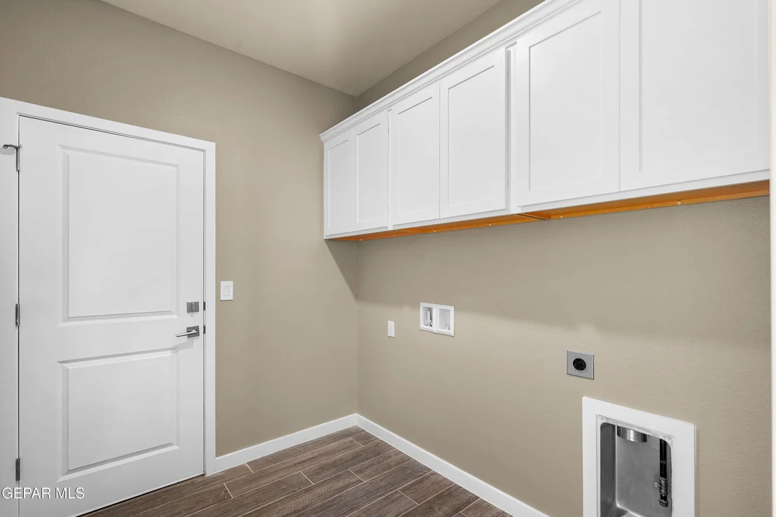Photo of 5881 Dalhart Drive