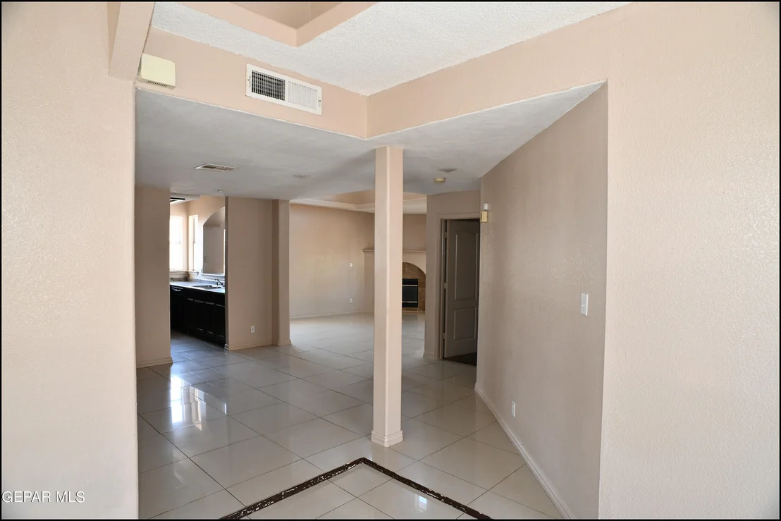 Photo of 1345 DIANA NATALICIO Drive