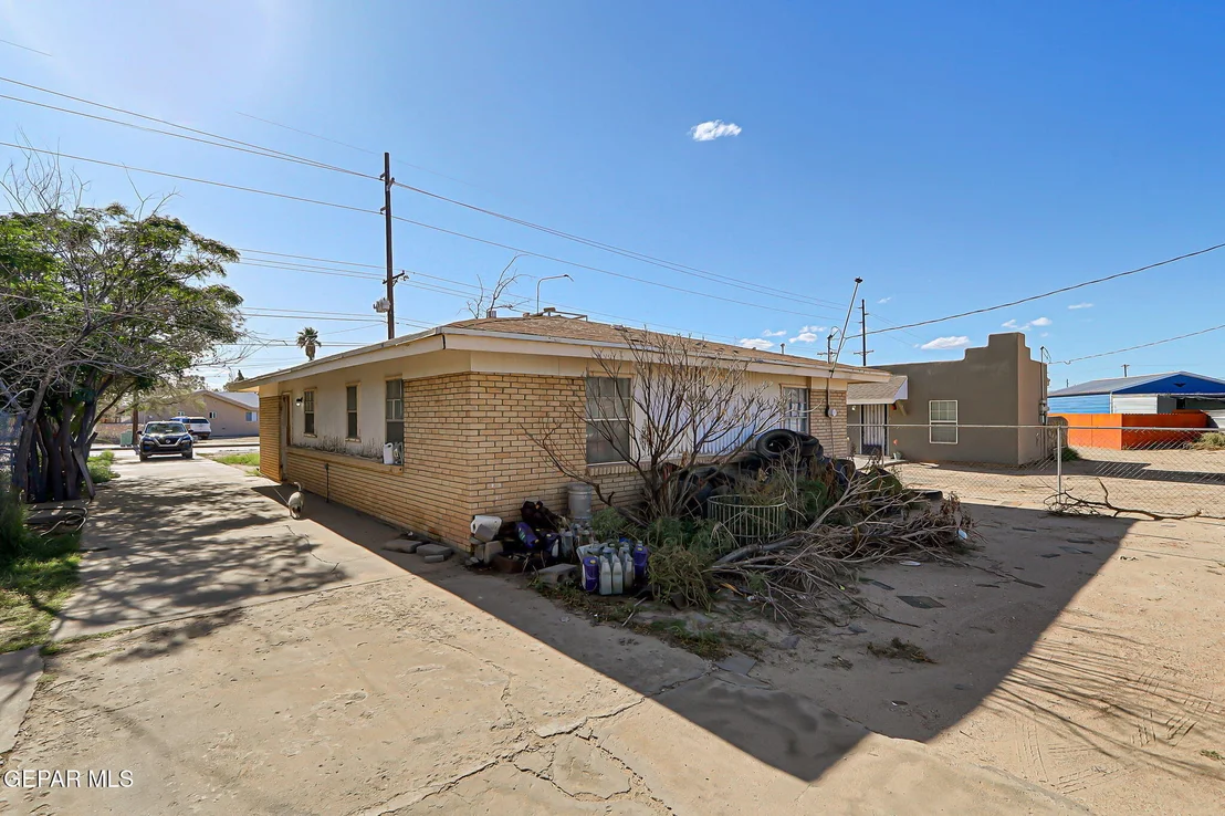 Photo of 9329 Socorro Road