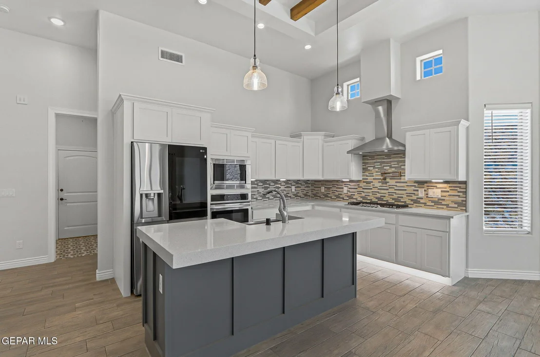 Photo of 7392 CIMARRON GAP Drive