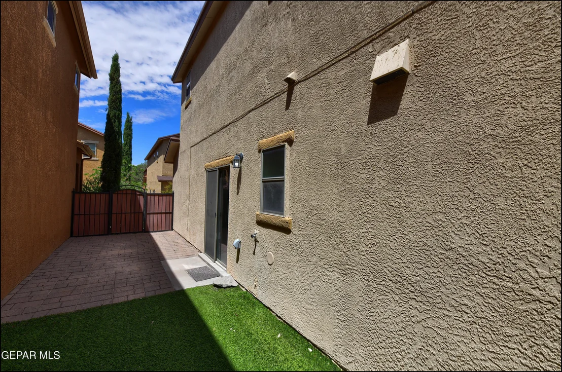 Photo of 6673 BOULDER CANYON Lane