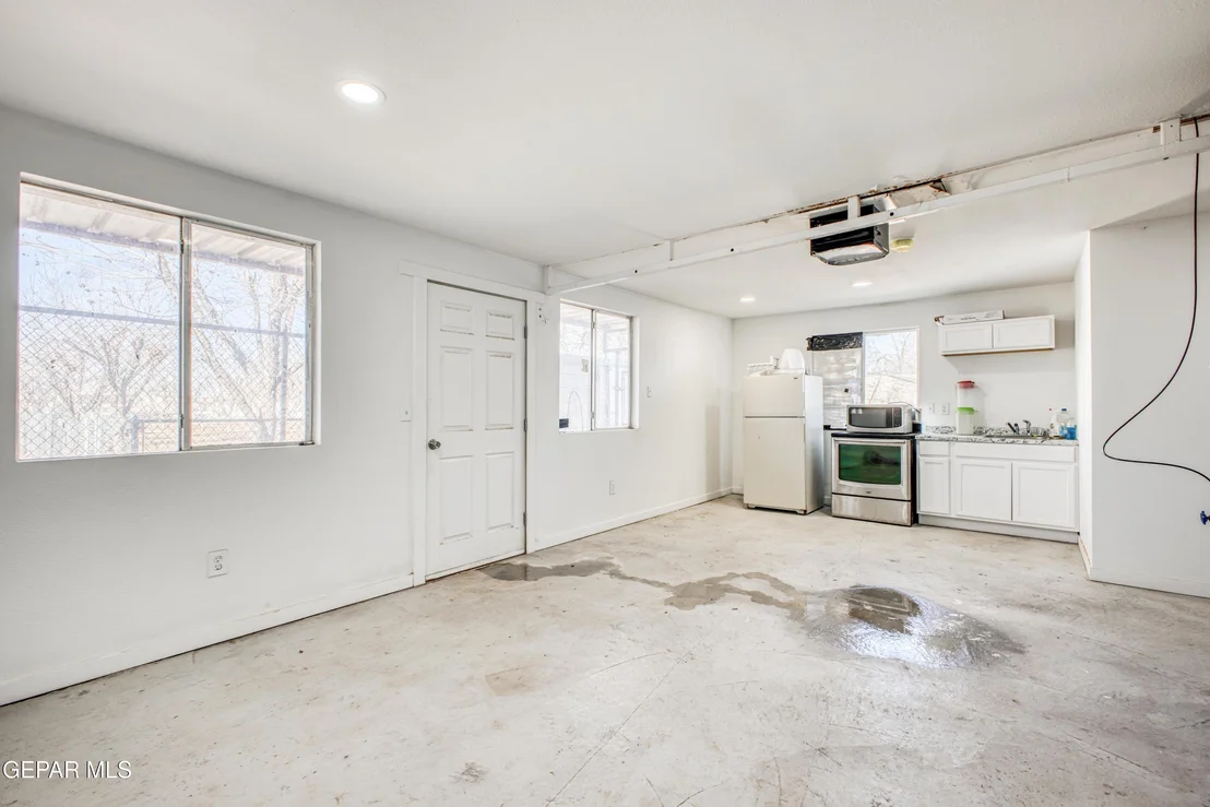 Photo of 440 JAMES Street