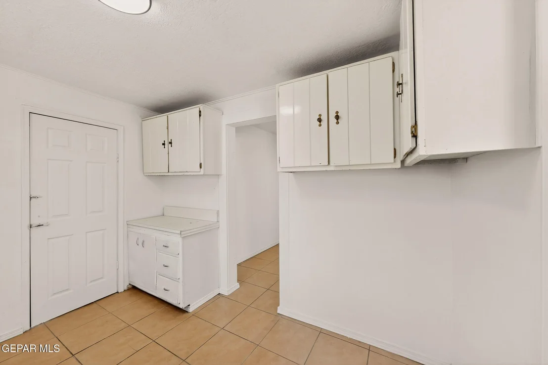 Photo of 766 FREDERICK Road