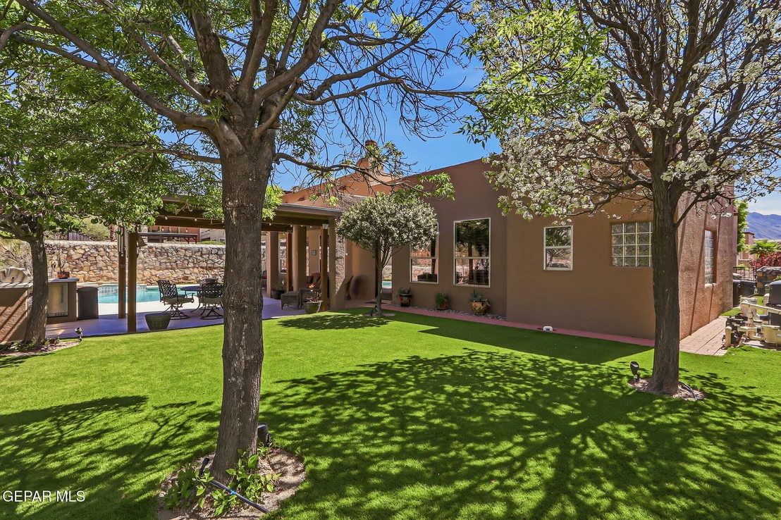 Photo of 1133 CALLE LOMAS Drive
