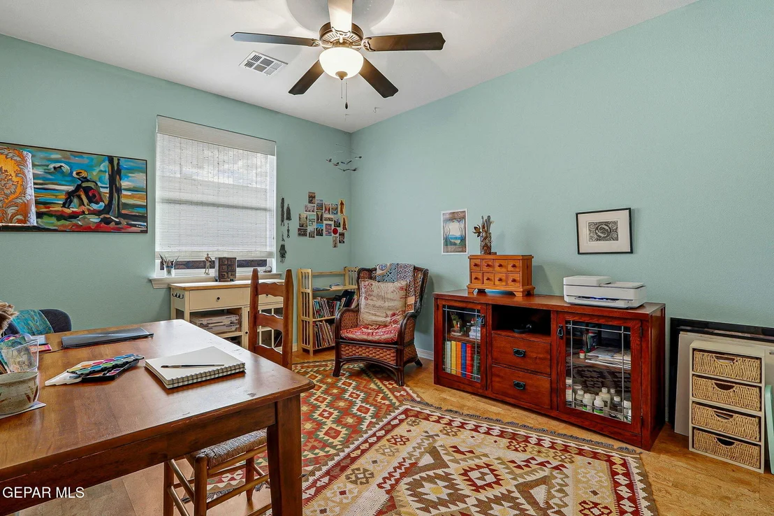 Photo of 7223 LONGSPUR Drive