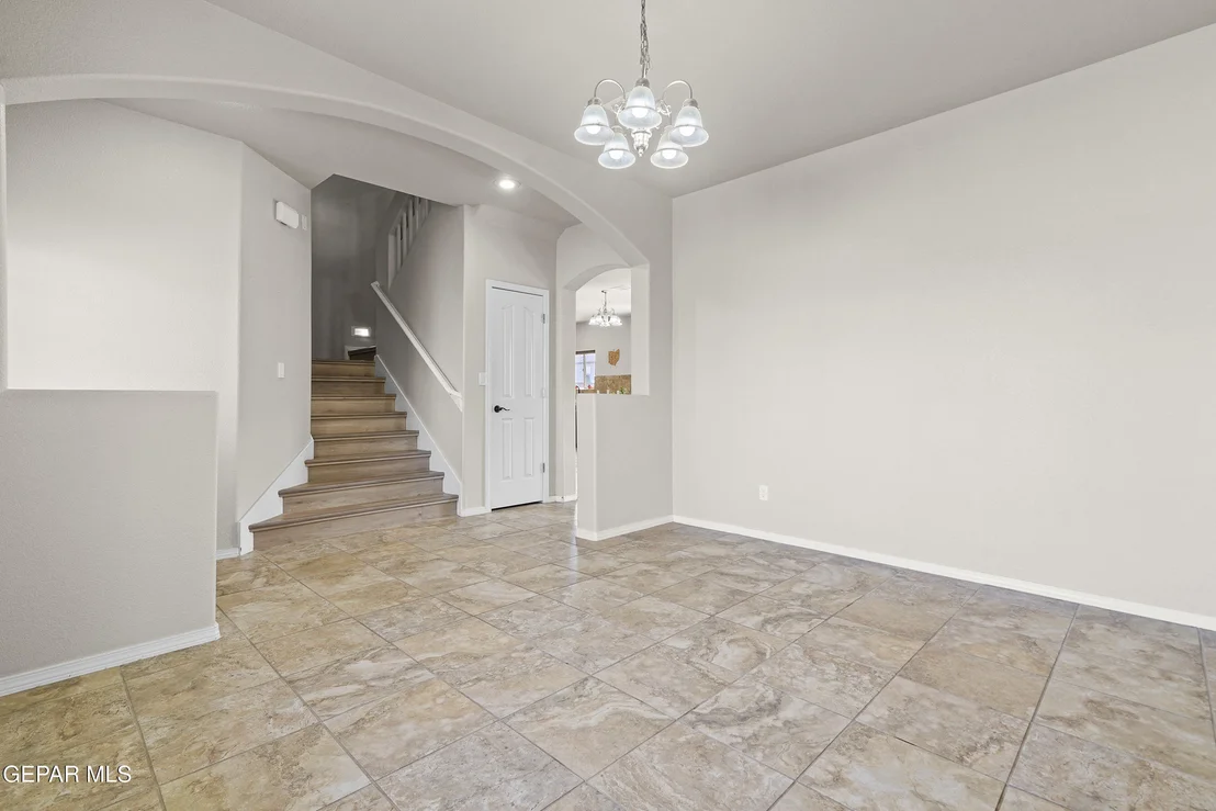 Photo of 14648 MEADOW LAWN