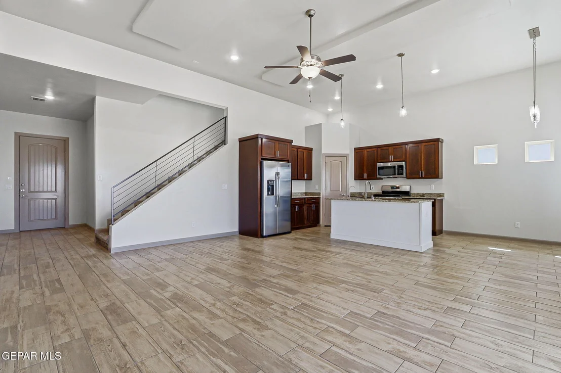 Photo of 7825 Enchanted View Drive