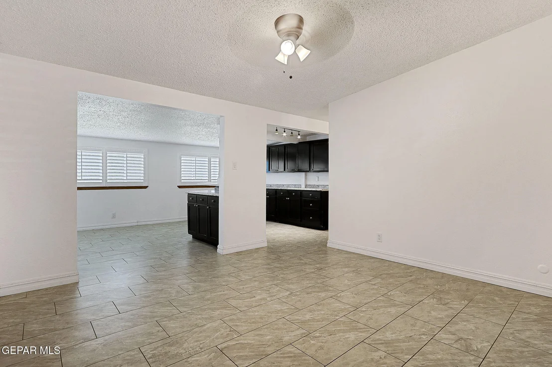 Photo of 4540 Swan Drive Drive