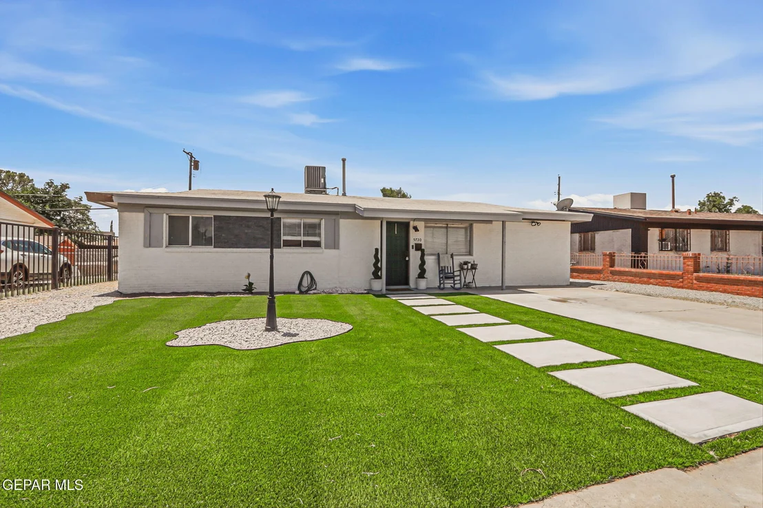 Photo of 5720 SUN VALLEY Drive