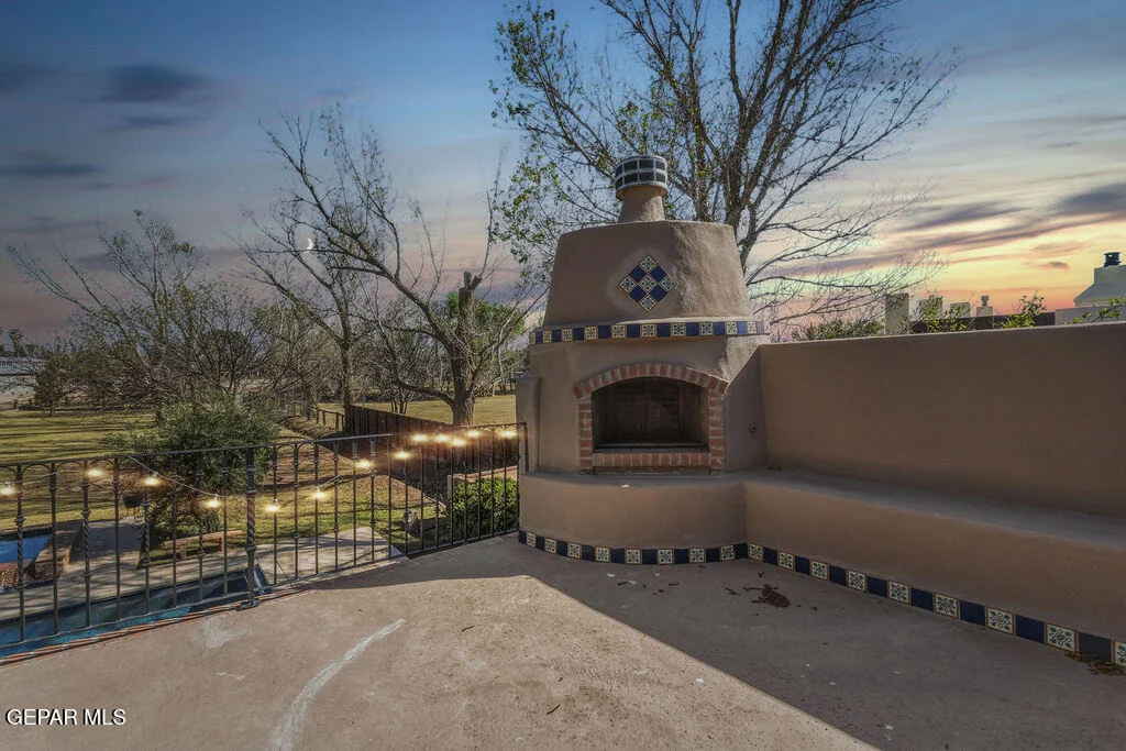Photo of 300 ROSEMONT Drive