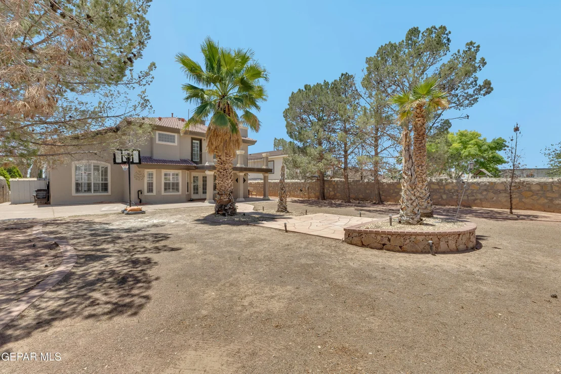 Photo of 12345 KIT CARSON Drive