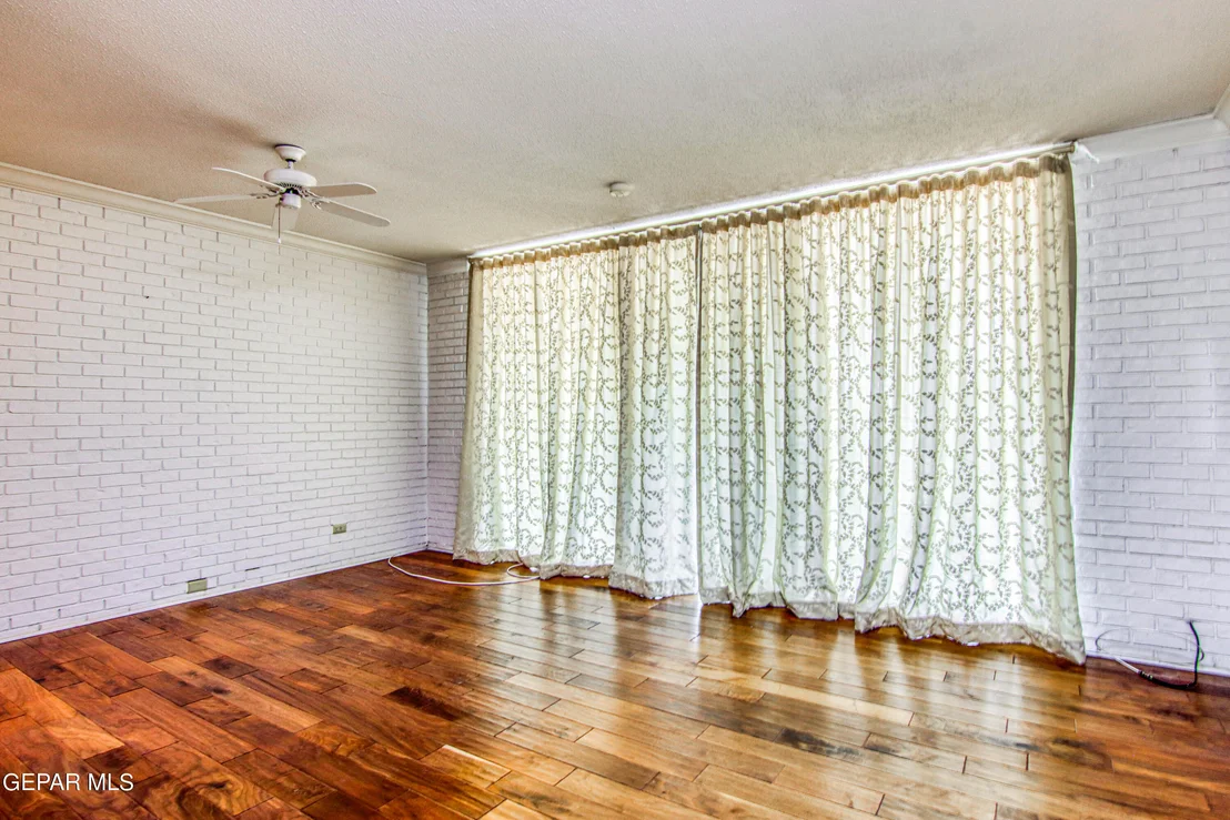 Photo of 6041 TORREY PINES Drive