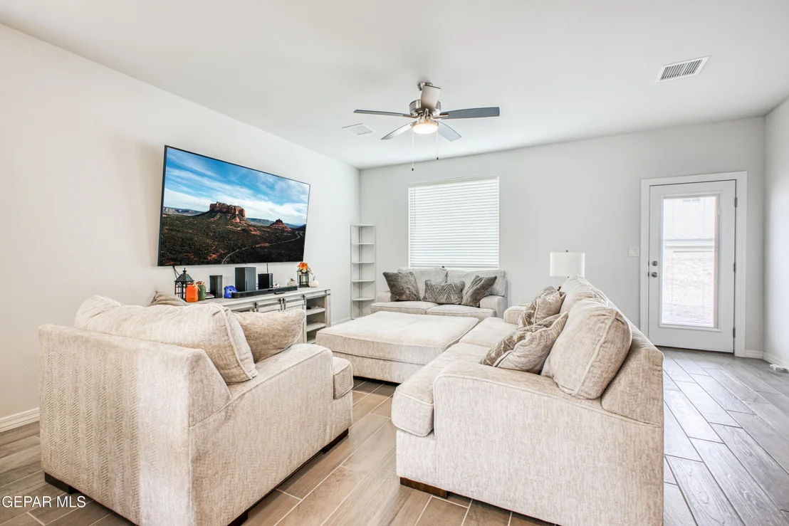 Photo of 7345 EAGLE VISTA Drive
