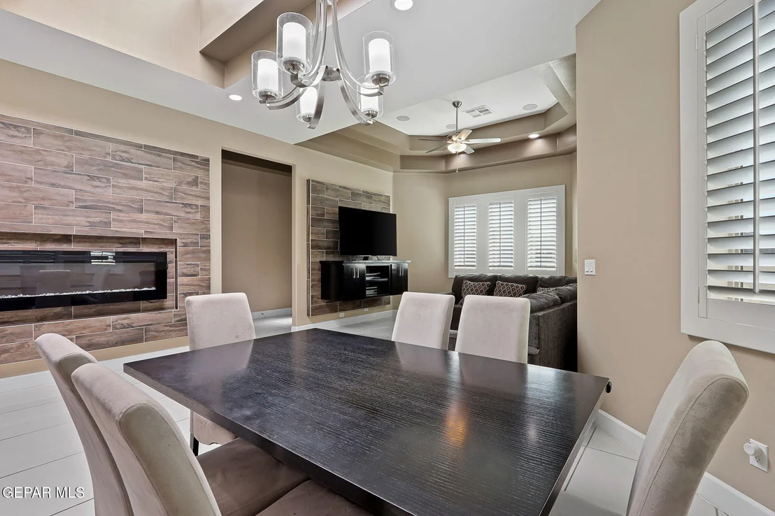 Photo of 917 Clapham Street