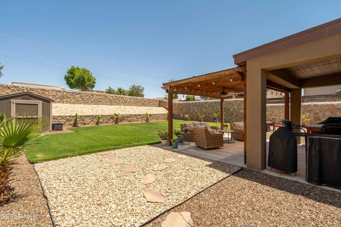 Photo of 7730 Enchanted View Drive
