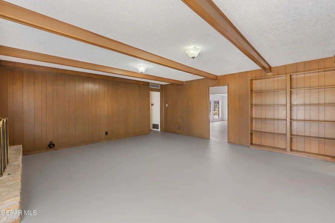 Photo of 3029 MESA VERDE Lane