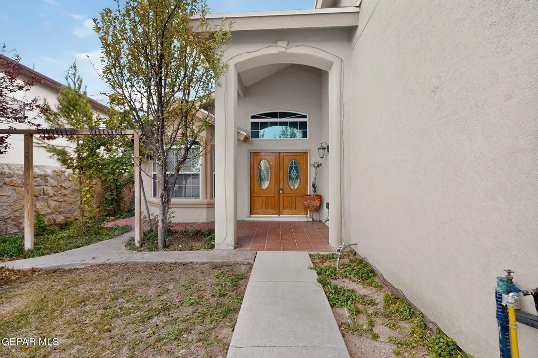 Photo of 12584 TWIN LEAF Drive