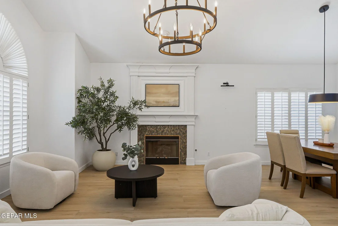 Photo of 6633 WIND RIDGE Drive