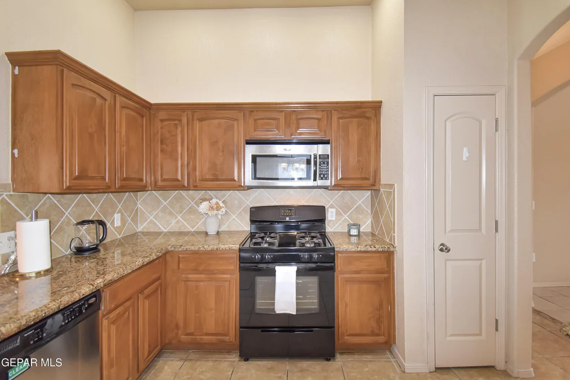 Photo of 6337 Franklin Gate Drive