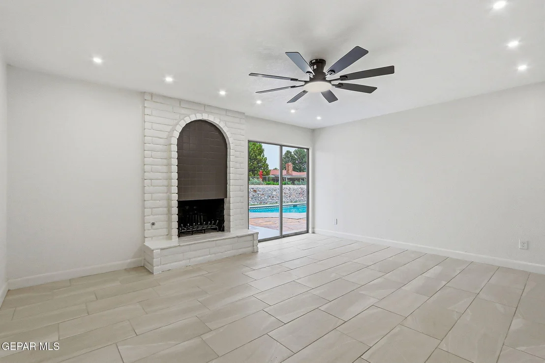 Photo of 709 FRONTERA Road