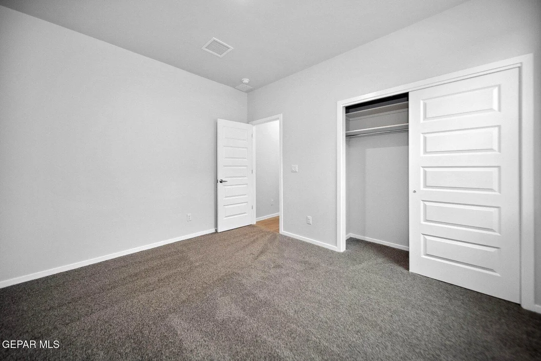 Photo of 14009 Thunder Sky Avenue