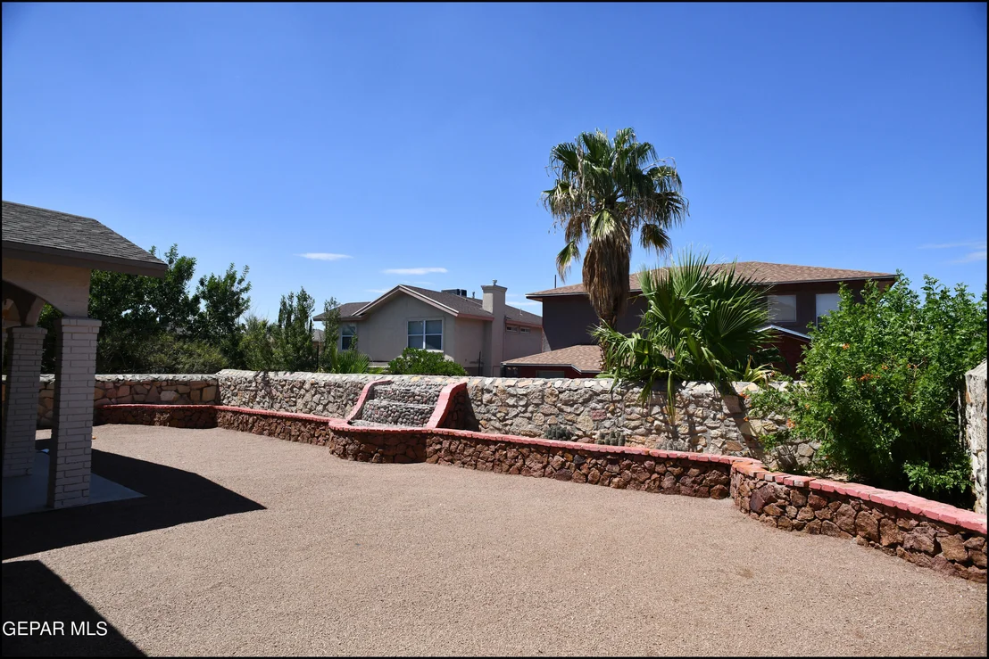 Photo of 1345 DIANA NATALICIO Drive