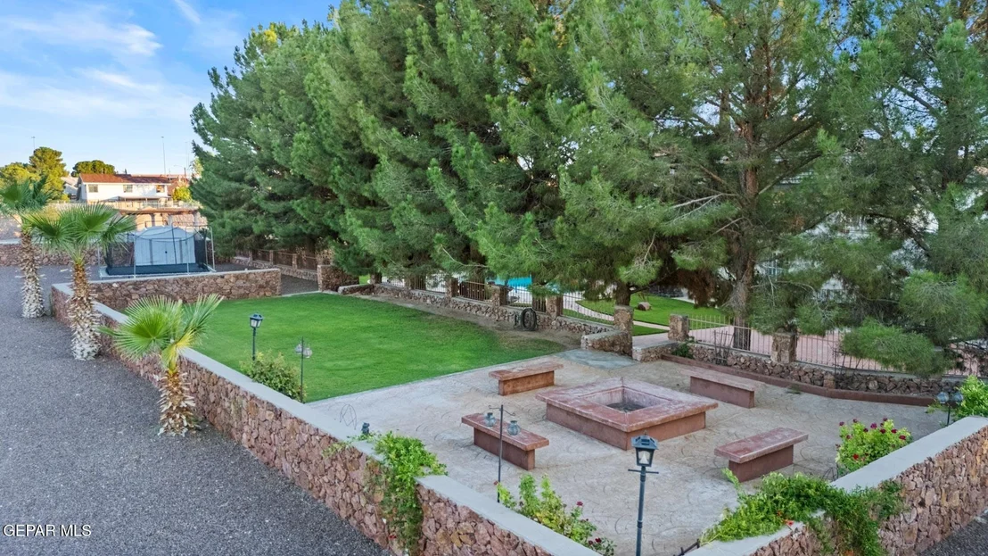 Photo of 2000 PASEO DEL PRADO Drive