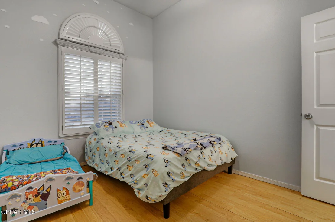 Photo of 680 ABINGTON Drive