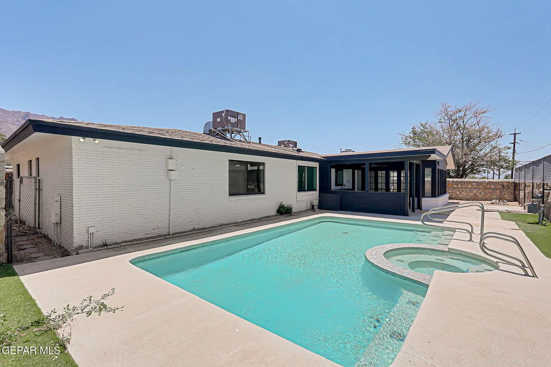Photo of 5841 Burning Tree Drive