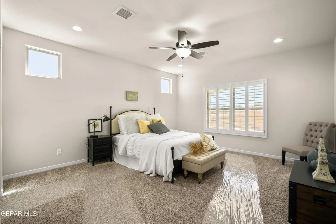 Photo of 3825 Object Place